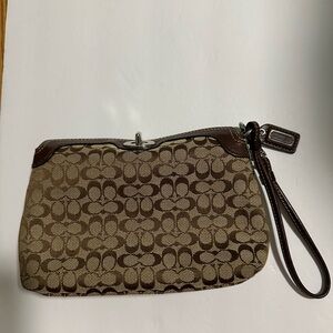 Vintage Coach Patterned Wristlet